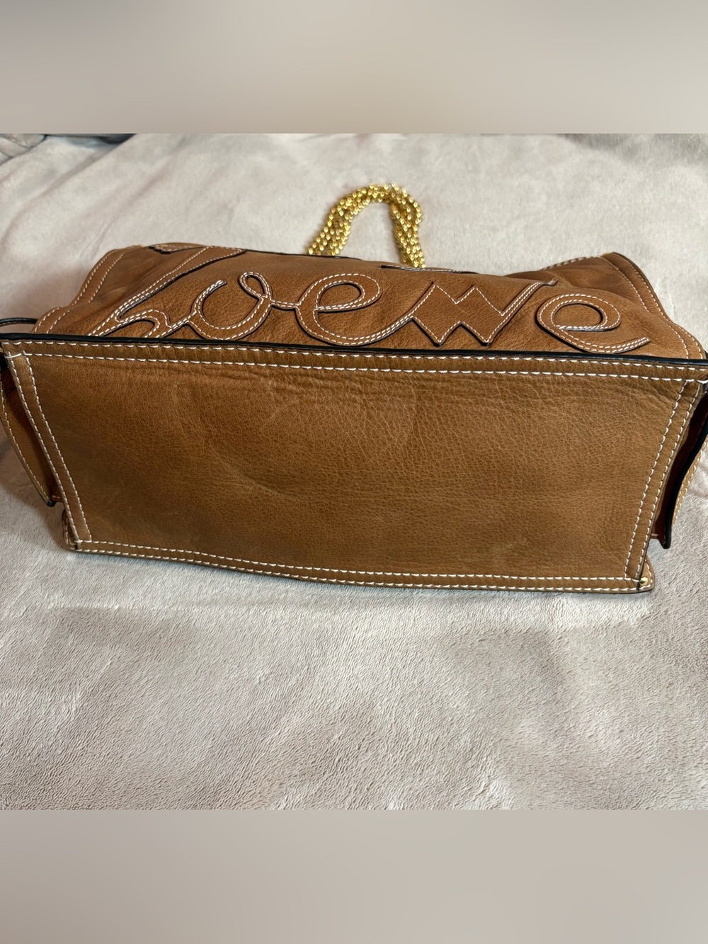 Loewe Leather Shopper Tote/King Tote with Gold Chain Handles - Picture 3 of 16